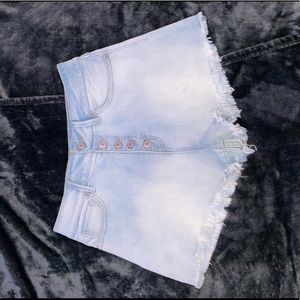 Light blue jean shorts size 7